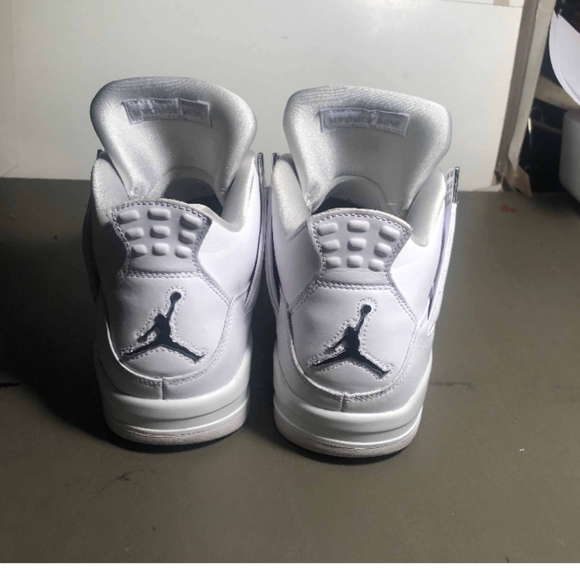 Jordan 4 pure moneys - Picture 4 of 7